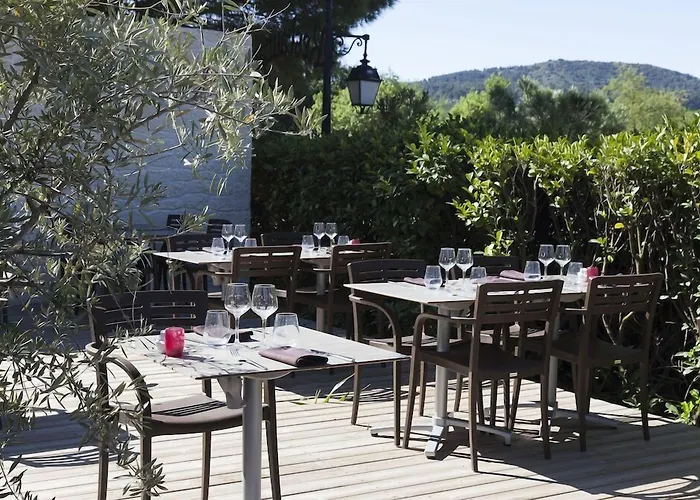 Logis Hotel & Restaurant L'Etape Bouc Bel Air - Gardanne