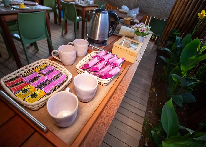 Bella Rosa Noronha