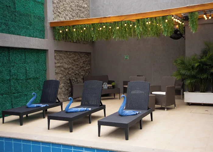 Hotel El Marques De Manga