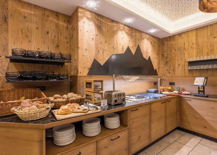 Hotel Alpenkönigin - ALPINE LUXURY - Sommer Silvretta Premium Card inklusive