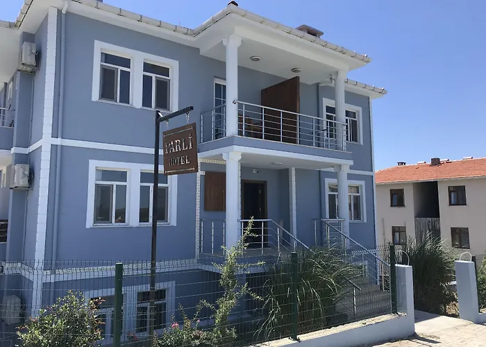 Parli Hotel
