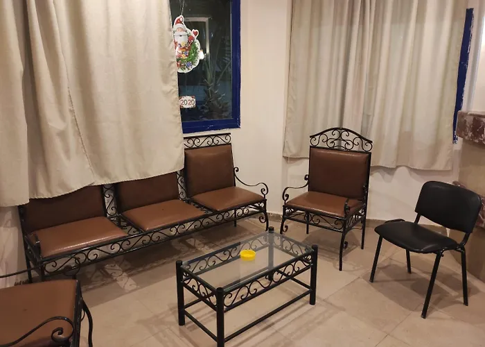 Canary Hotel