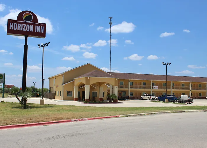 Horizon Inn & Suites