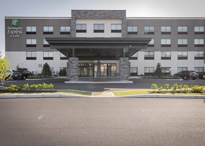 Holiday Inn Express & Suites - Boston South - Randolph By Ihg