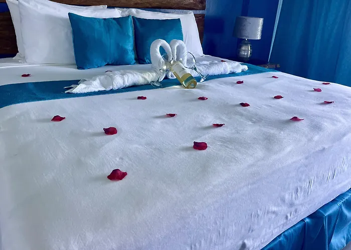 Sand&Tan Beach Hotel