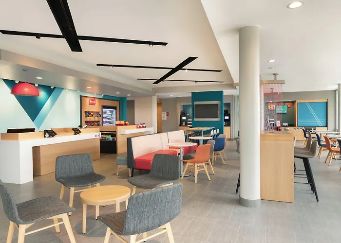 Avid Hotel-Midland