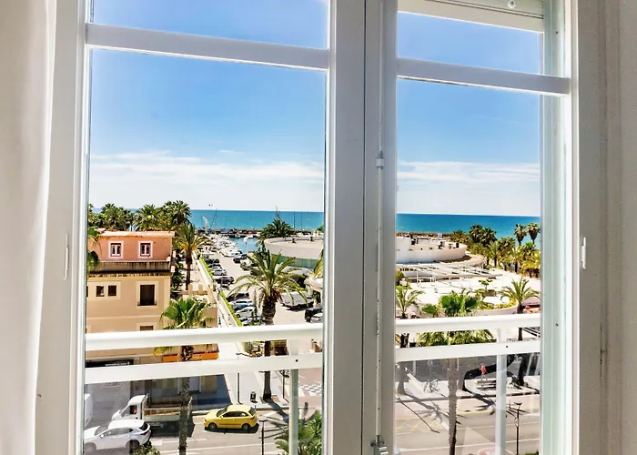 Hotel Planas