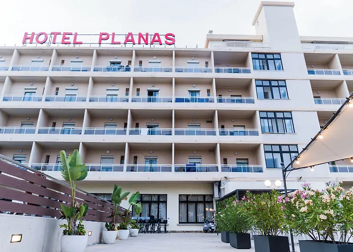 Hotel Planas
