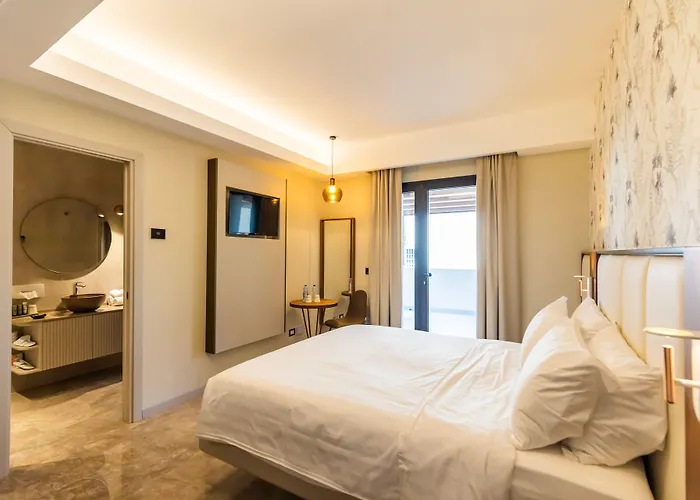 Solmaris Tropea City Center - Rooms & Suites - Private Parking