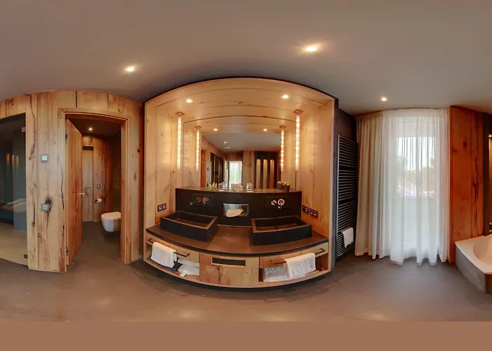 Monte Mare Sauna-Spa-Sports-Hotel