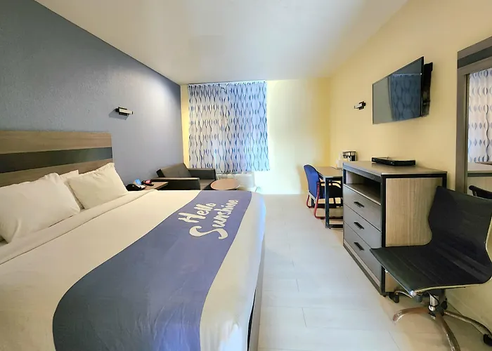 Days Inn By Wyndham Freeport
