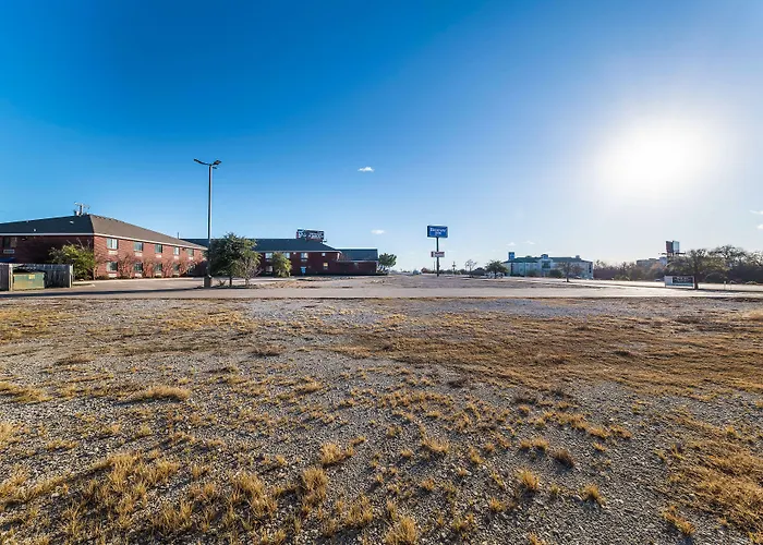 Travelodge By Wyndham Decatur Tx I-287