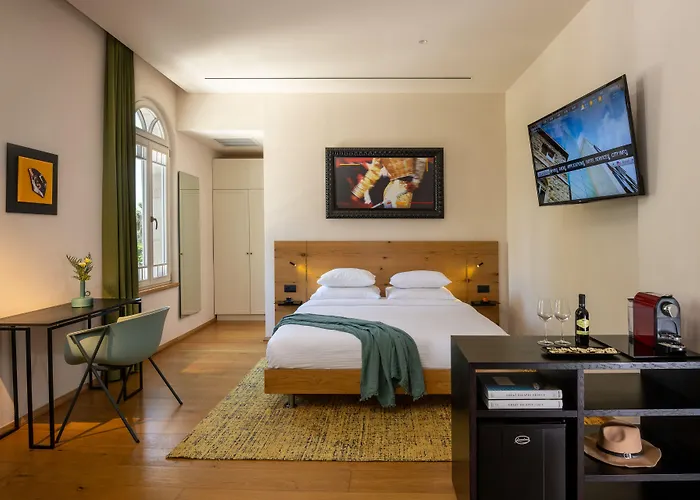Schumacher Hotel Haifa
