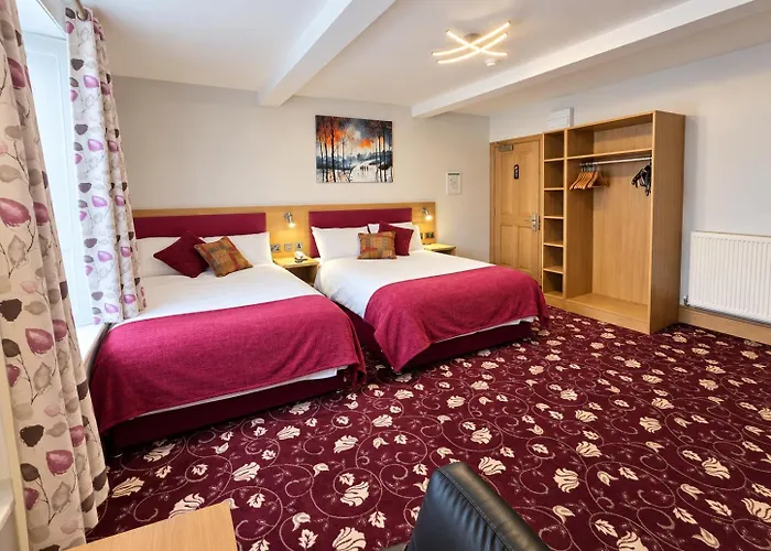 Edgerton Hotel - Ample Free Parking - 24 Hour Reception
