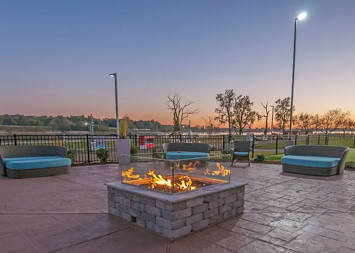Towneplace Suites By Marriott Vidalia Riverfront