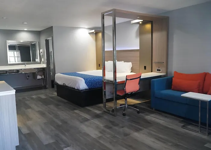 Travelodge By Wyndham Whittier