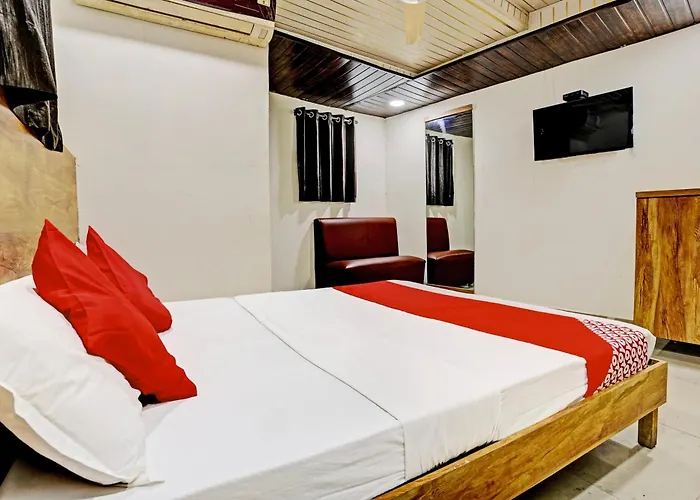 Oyo Flagship Hotel Satyam Palace