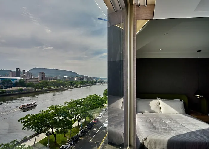 Harbour 10 Hotel