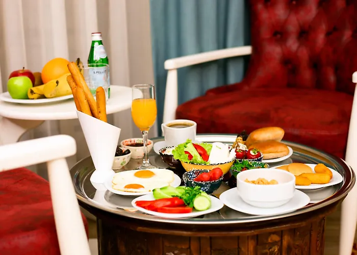 Novelty Hotel