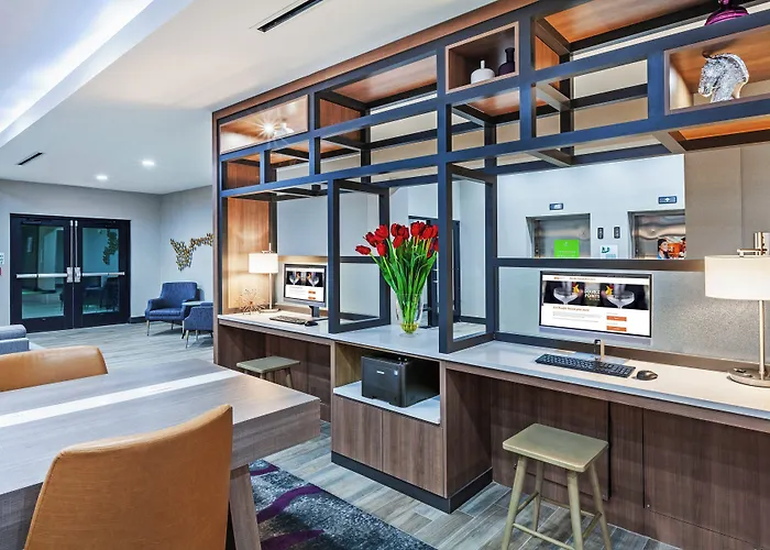 Holiday Inn Lubbock South By Ihg