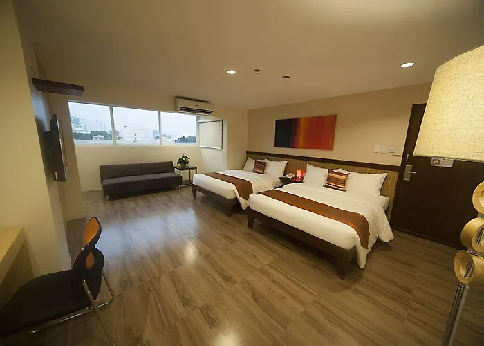 Ns Royal Hotel