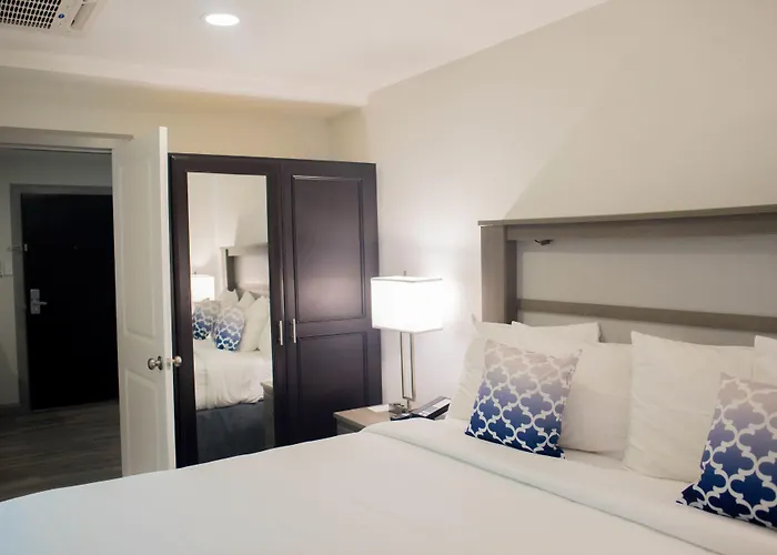 King'S Hotel & Residences