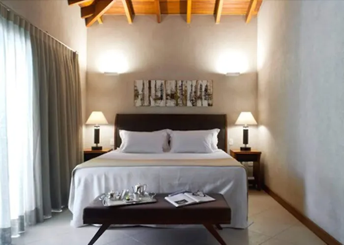 Abayomi Hotel