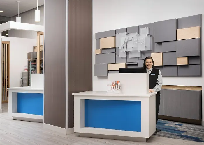 Holiday Inn Express Pensacola Downtown By Ihg