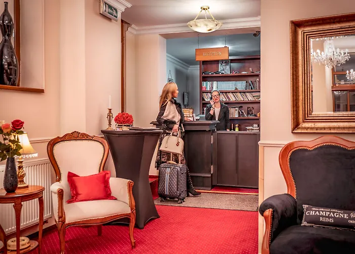Hotel Capital With Private Wellness