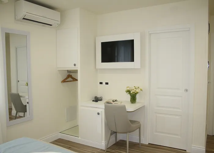 Ines Bed And Breakfast Giardini Naxos