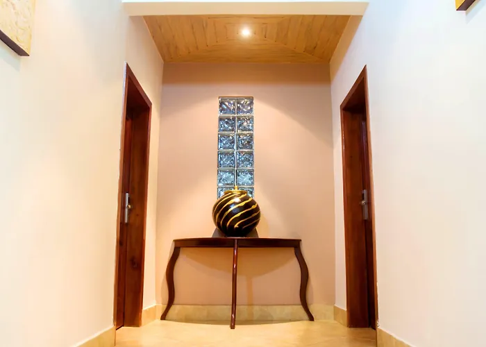 Mahogany Lodge, Cantonments