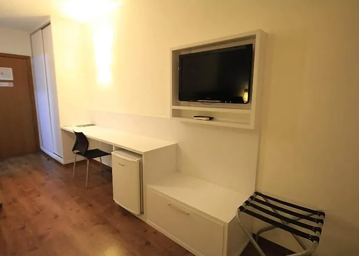 Hotel Ipe Ms