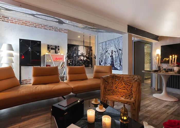 Snow Lodge Hotel Courchevel 1850