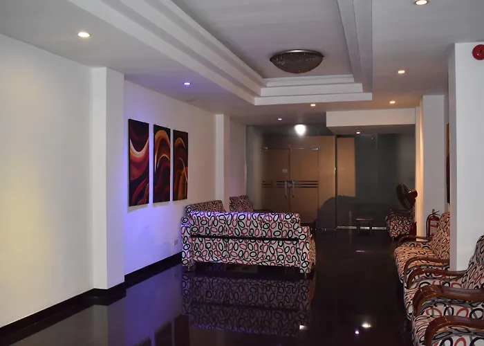 Port View City Hotel