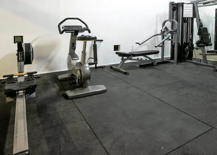 381 Cremorne