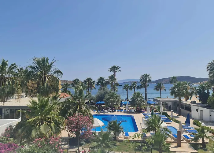 Nagi Beach Hotel