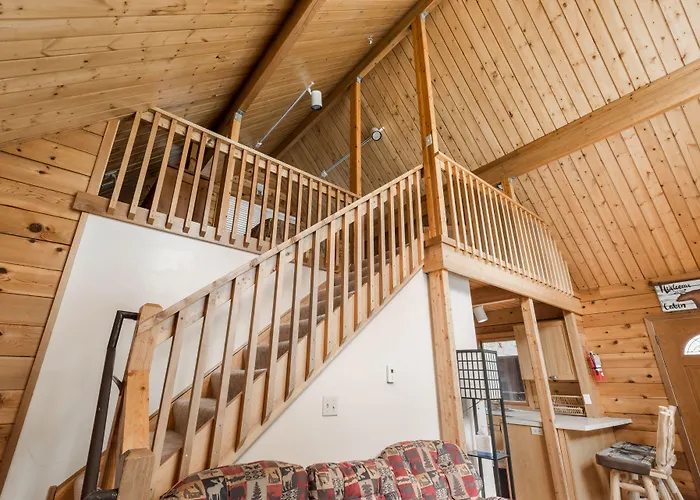 Ponderosa Lodge