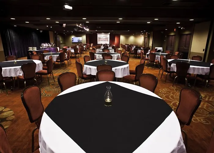 Carson Valley Motor Lodge And Suites