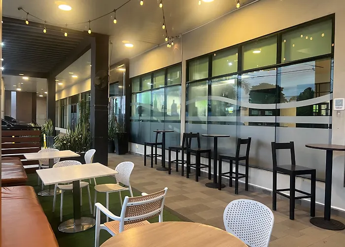 Aranjuez Hotel & Suites