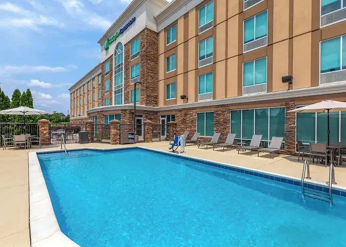 Holiday Inn Express Hotel & Suites Huntsville West - Research Park By Ihg