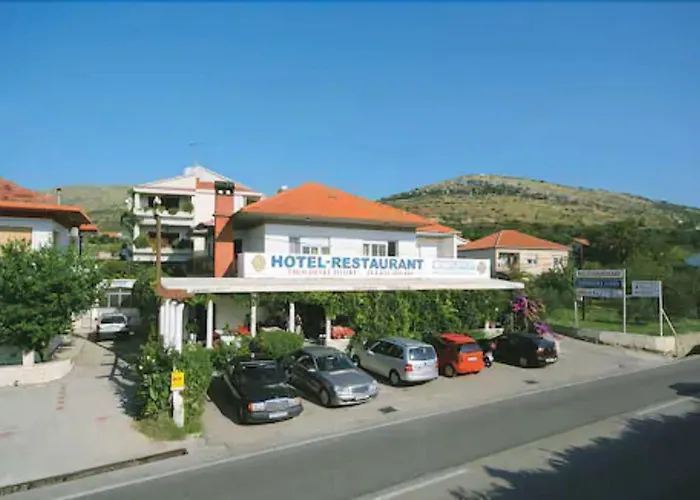 Hotel Trogirski Dvori