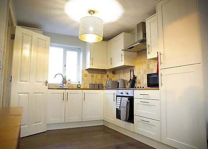 Cosy Cotswold Holiday Cottage