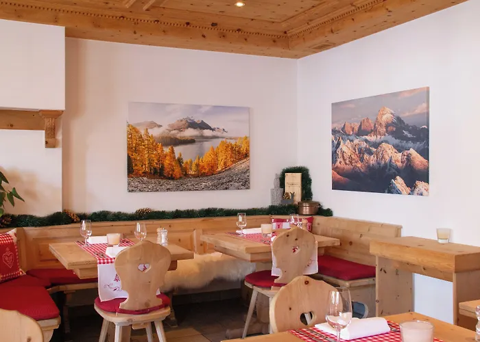 Hotel Corvatsch - Web Check-in St. Moritz