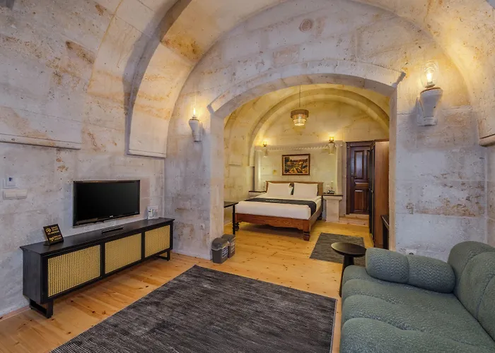 Stone House Cave Hotel