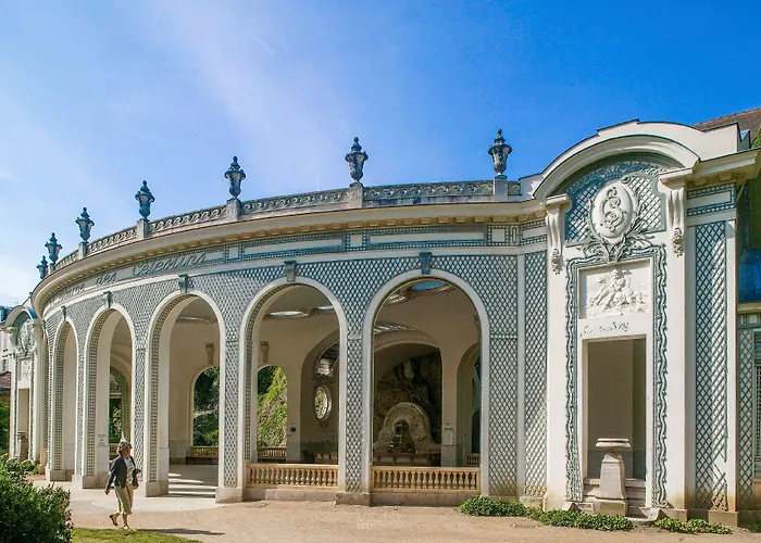 Kyriad Restaurant Centre Spa Vichy