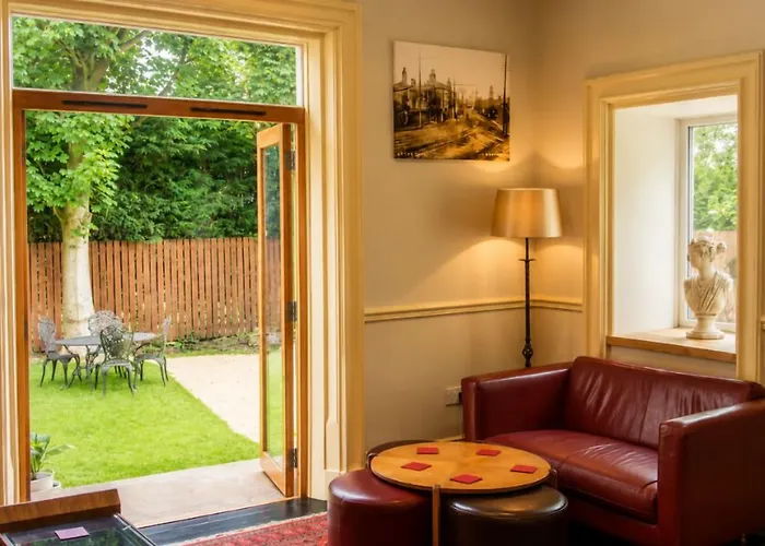 Wakefield Limes Lodge