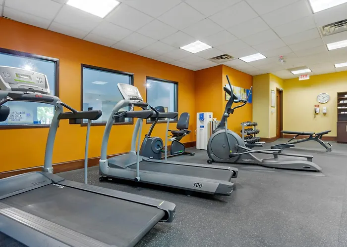 Comfort Suites Charleston West Ashley