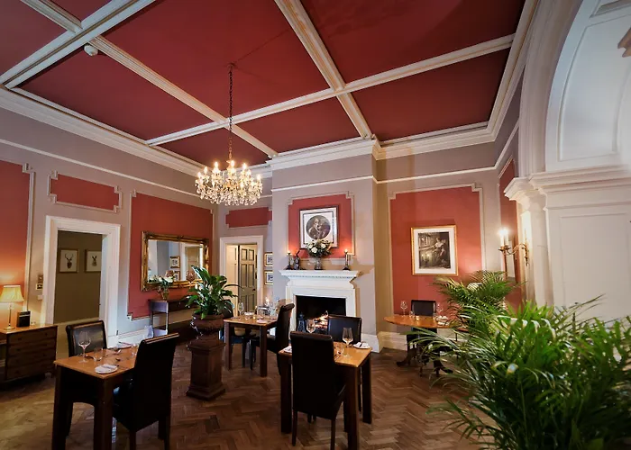 Glewstone Court Country House Hotel