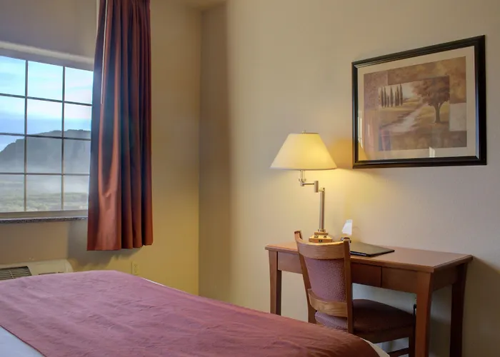 Allington Inn&Suites Kremmling