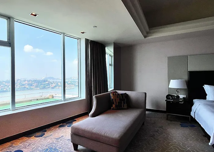 Swiss Grand Xiamen-Harbour View
